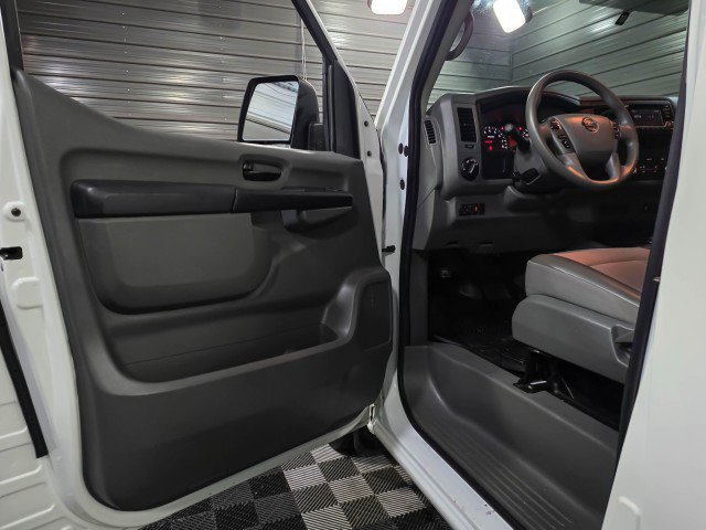 Used 2018 Nissan NV 1500 SV image 28