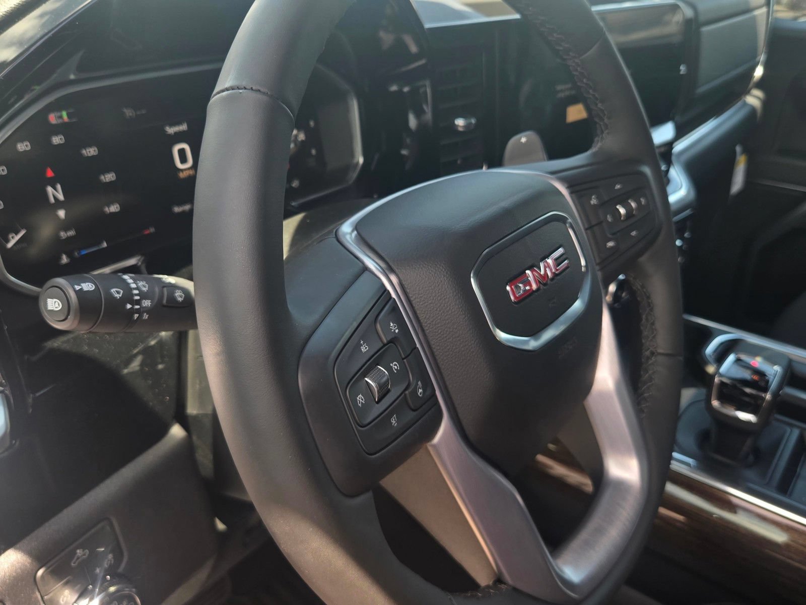 New 2026 GMC Sierra 1500 Elevation AWD/4WD image 11