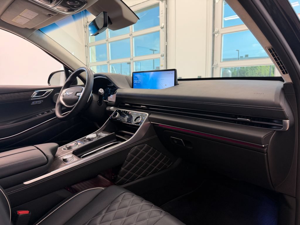Used 2024 Genesis GV80 3.5T Prestige Signature AWD/4WD image 18