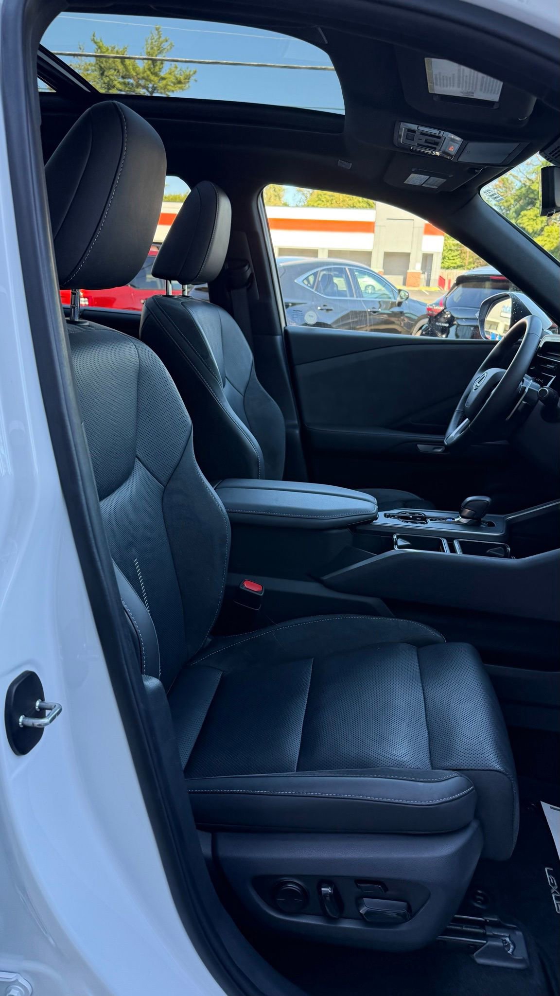 Used 2024 Lexus TX 350 AWD image 16