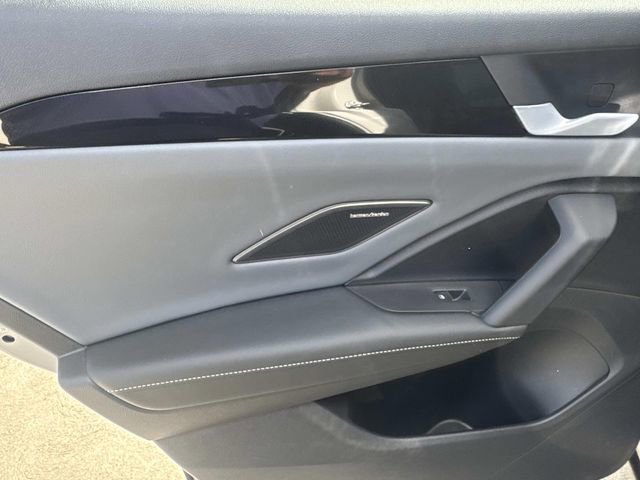 New 2026 Volkswagen Tiguan SEL R-Line image 9