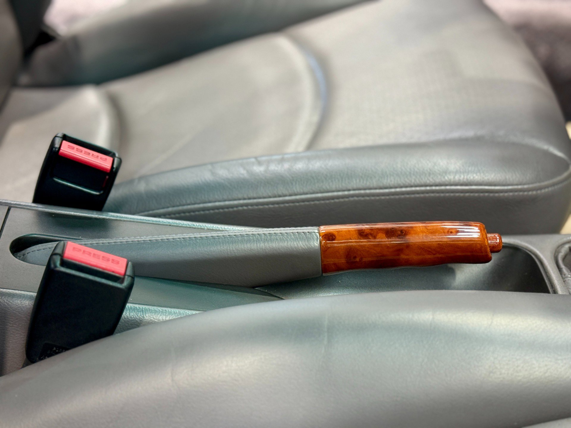 Used 1998 Porsche 911 Carrera S image 33