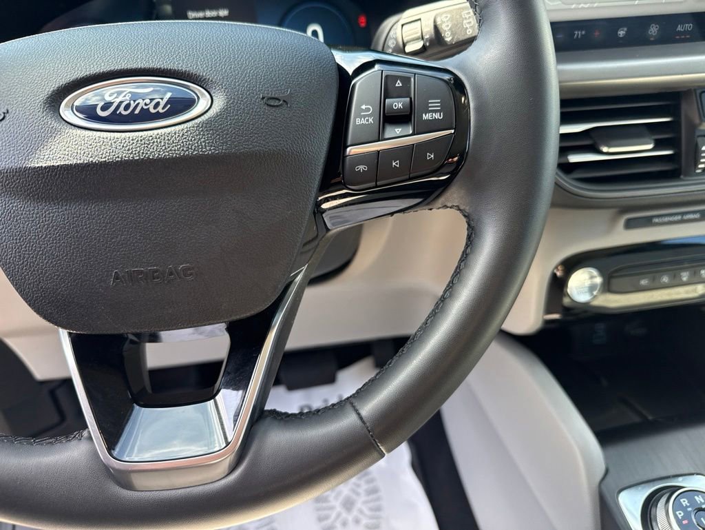 Used 2023 Ford Escape Active w/ Tech Pack #2 AWD/4WD image 14