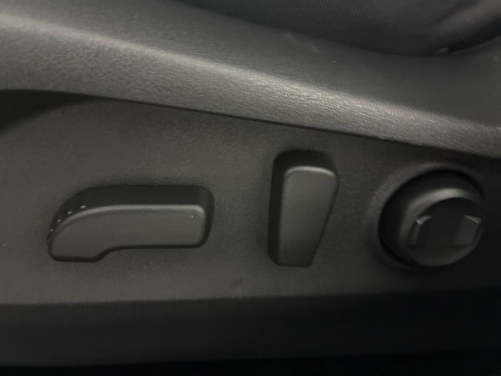 Certified 2023 Subaru Outback Premium image 17