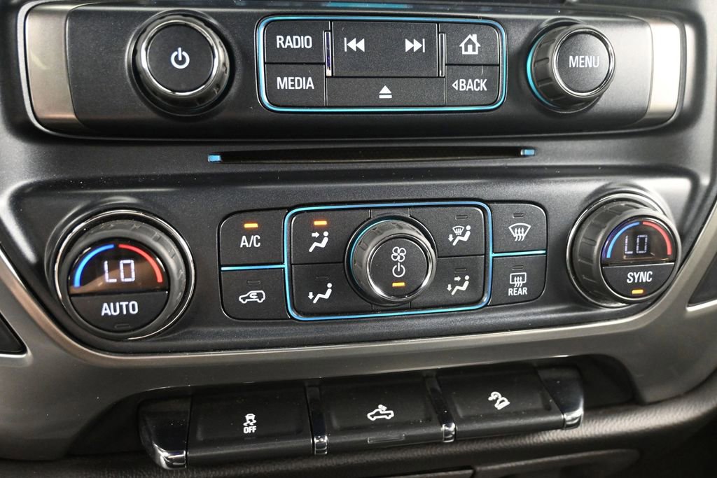 Used 2018 Chevrolet Silverado 1500 LT w/ All Star Edition AWD/4WD image 16