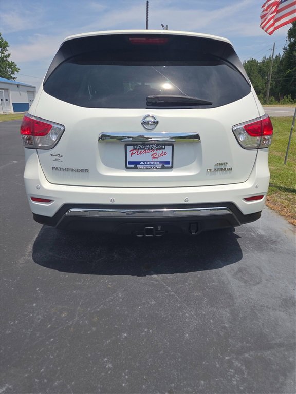 Used 2014 Nissan Pathfinder Platinum w/ Platinum Premium Package AWD/4WD image 4