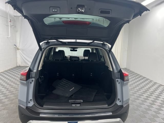 Used 2023 Nissan Rogue Platinum w/ Platinum Premium Package AWD/4WD image 8