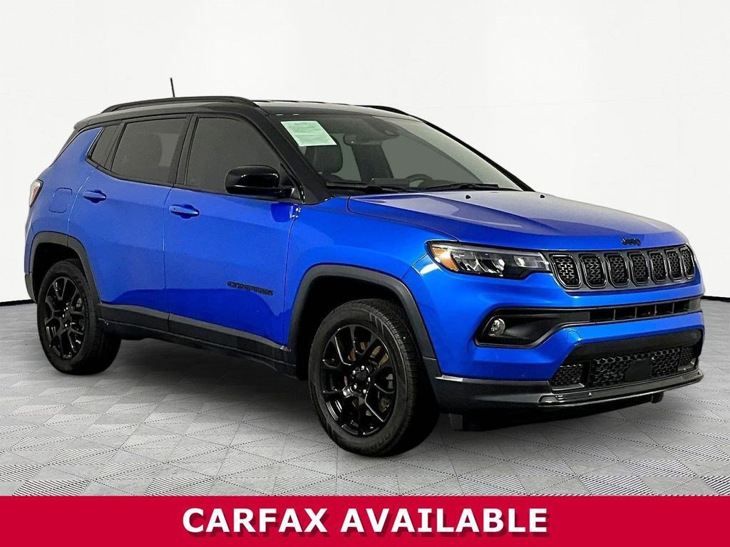 New 2023 Jeep Compass Latitude w/ Convenience Group AWD/4WD image 3