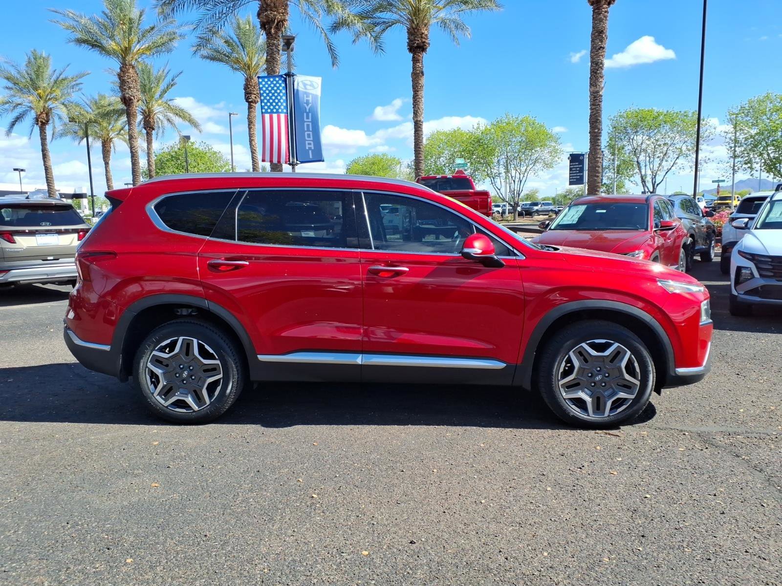 Used 2023 Hyundai Santa Fe SEL Premium w/ Cargo Package image 4