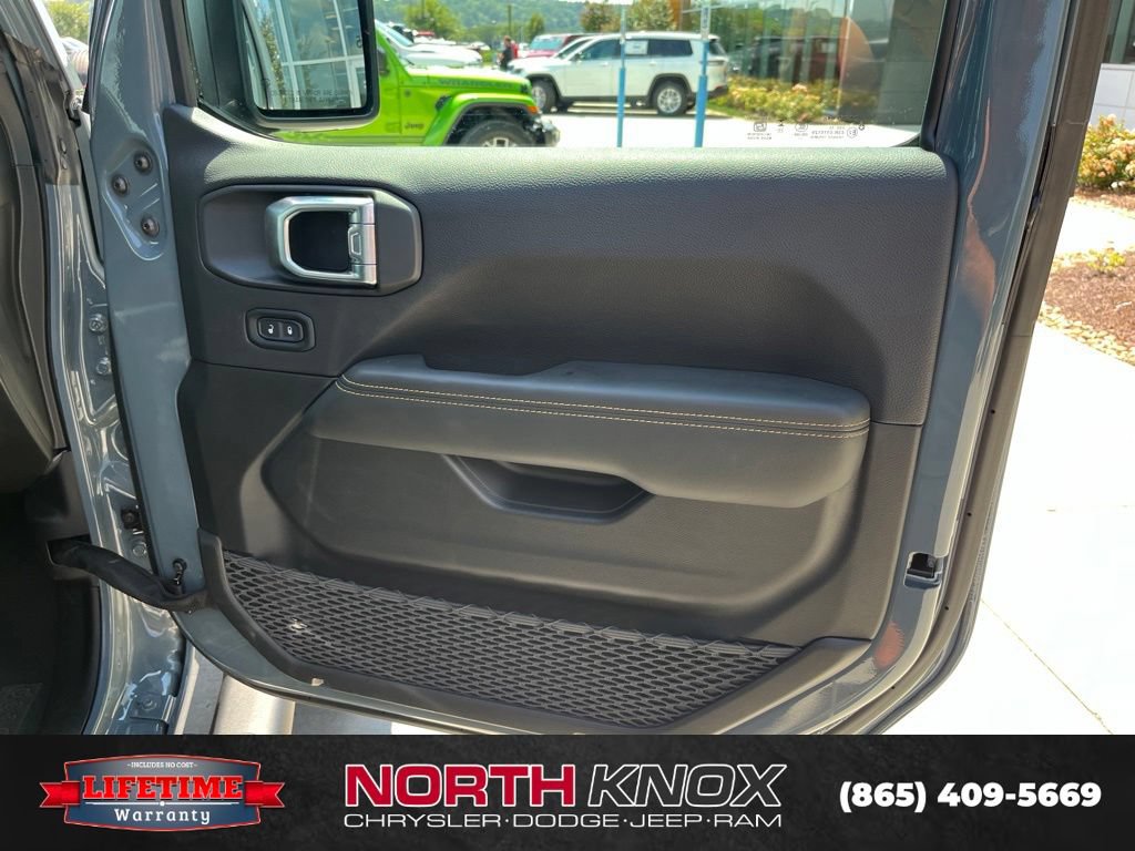 New 2026 Jeep Gladiator Sport AWD/4WD image 31