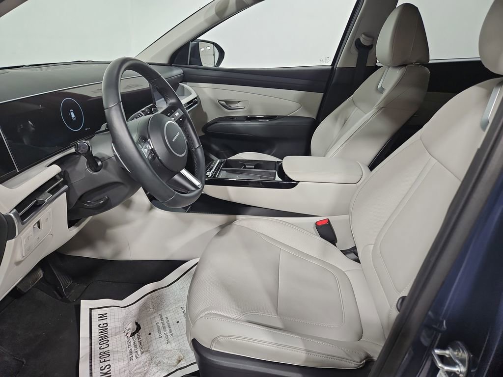 Certified 2025 Hyundai Tucson Limited image 11