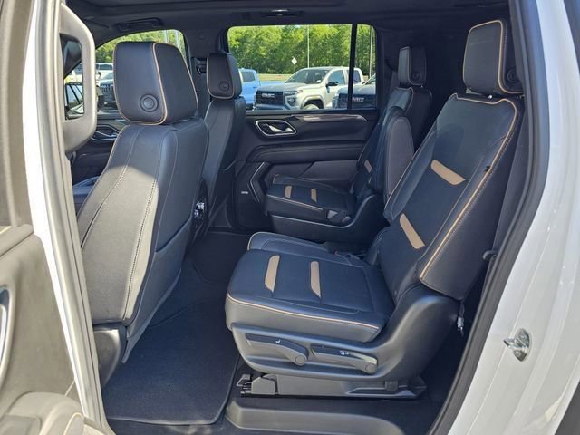 Used 2023 GMC Yukon XL AT4 w/ AT4 Premium Plus Package AWD/4WD image 35