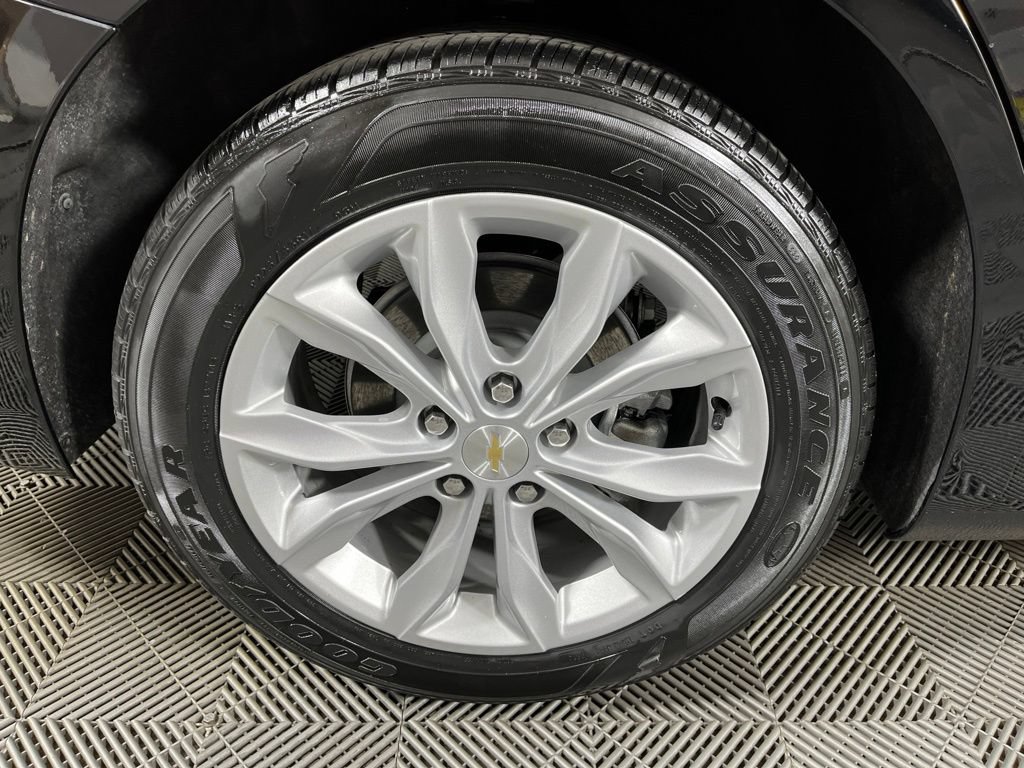 Certified 2025 Chevrolet Malibu LT FWD image 14