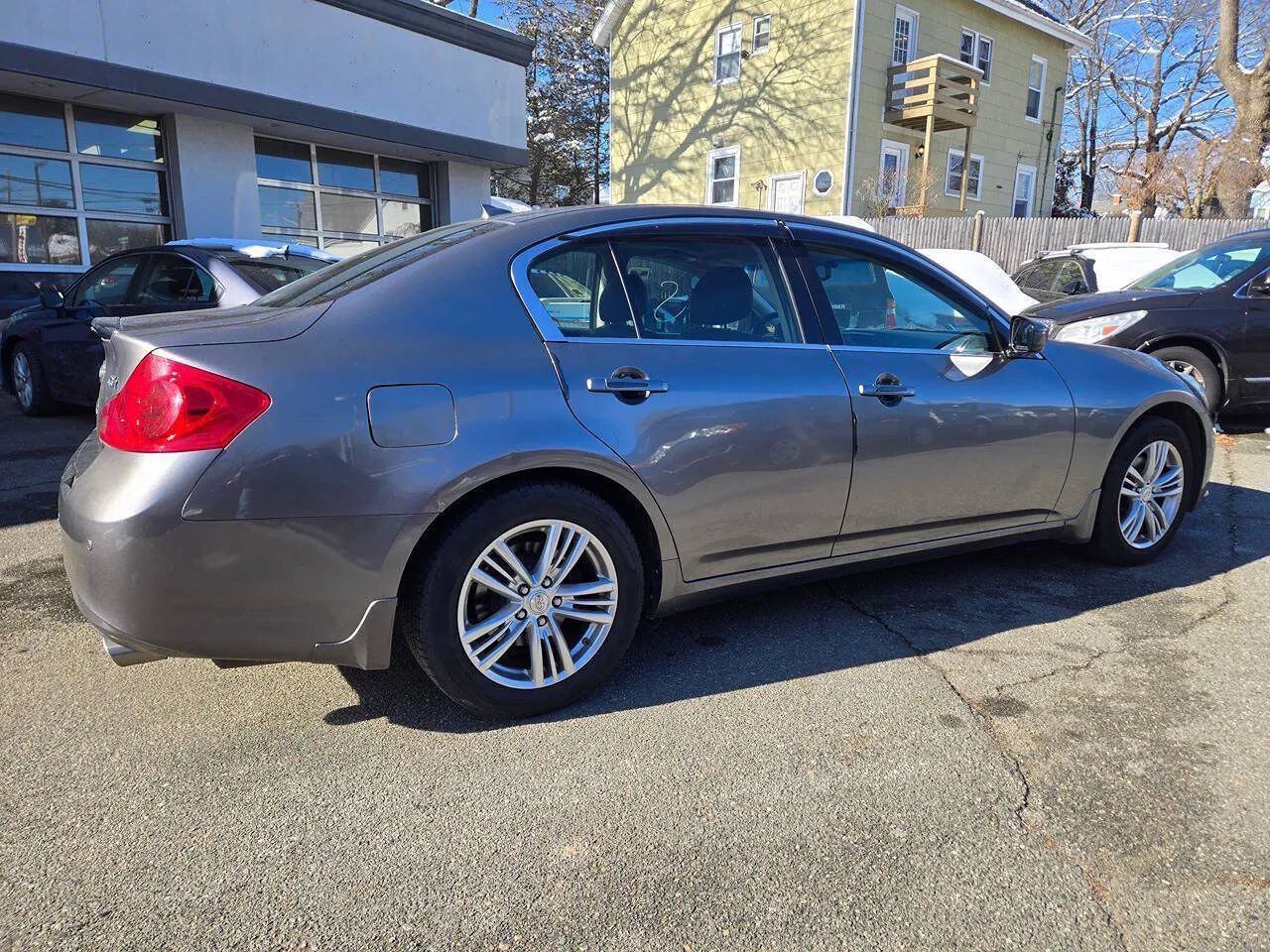 Used 2013 INFINITI G37 x Sedan w/ Premium Pkg AWD/4WD image 7