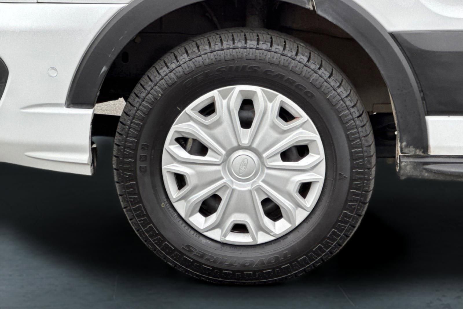 Used 2024 Ford Transit 250 148 Medium Roof w/ Exterior Upgrade Package image 30