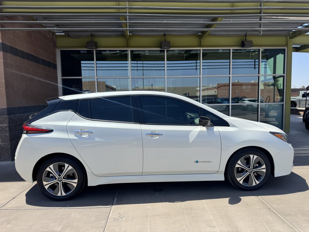 Used 2019 Nissan Leaf SL w/ SL Technology Package image 9