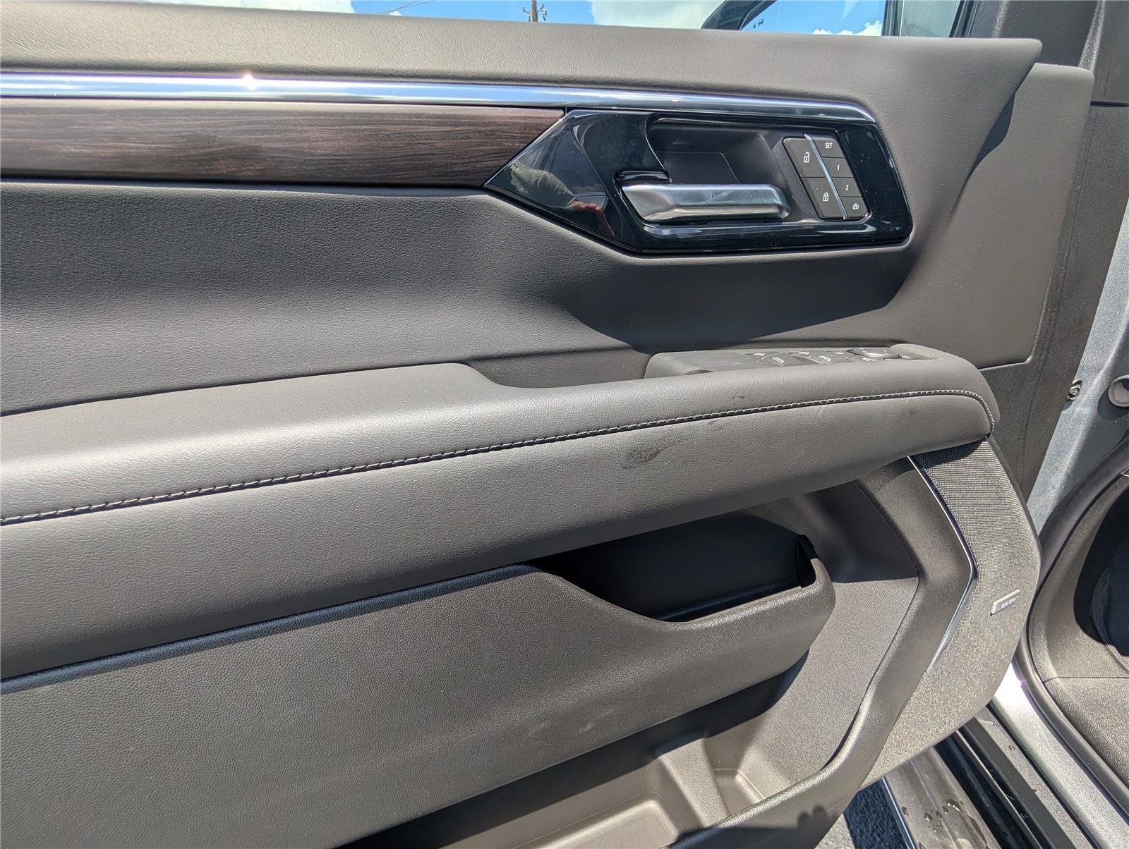 New 2026 Chevrolet Tahoe LT w/ Comfort Package RWD image 11