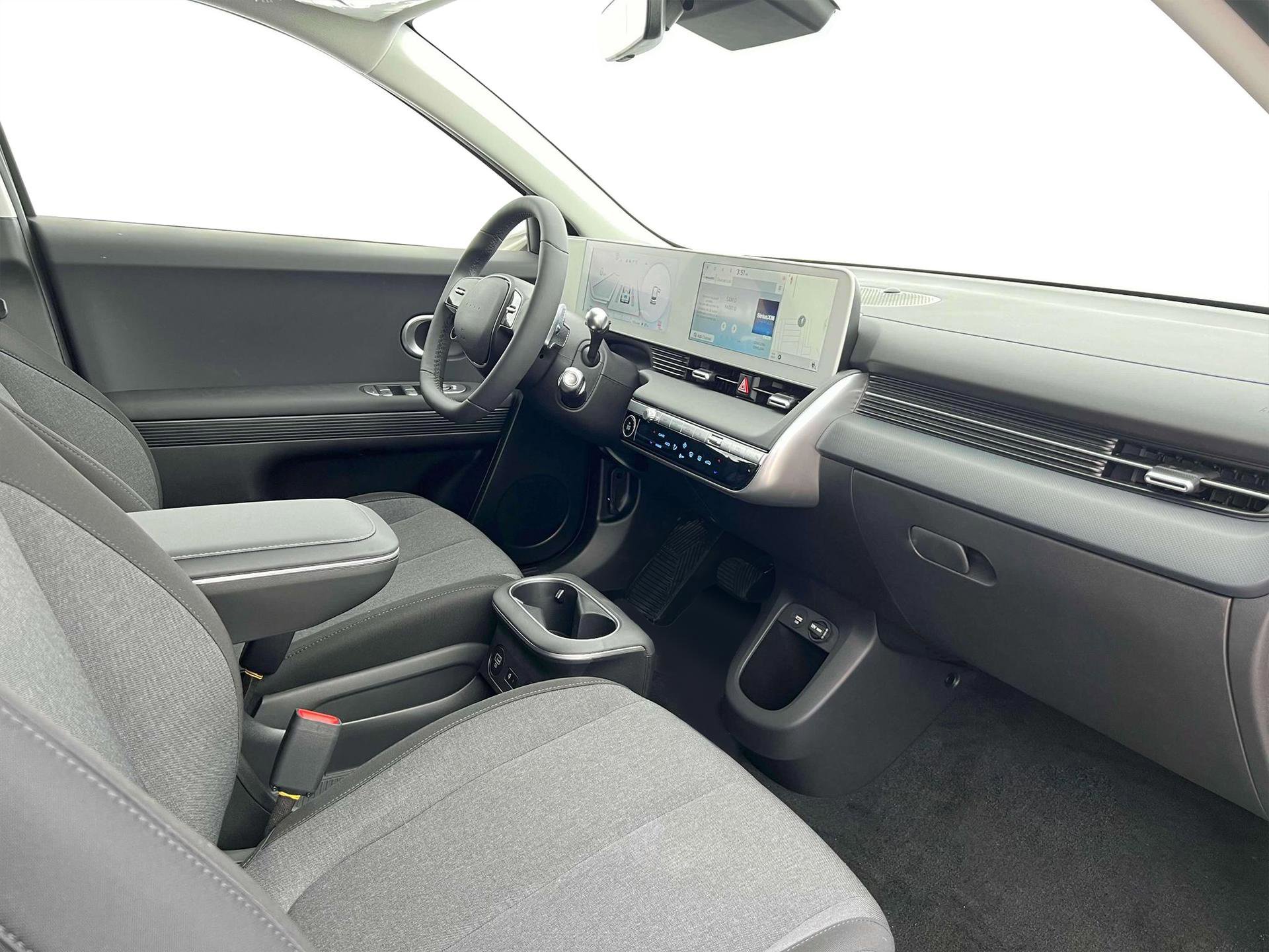 New 2024 Hyundai Ioniq 5 SEL image 15