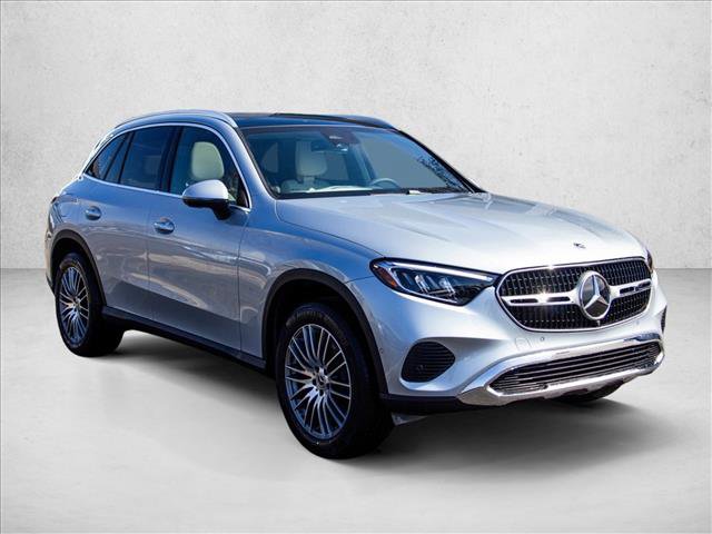 New 2026 Mercedes-Benz GLC 300 4MATIC image 3