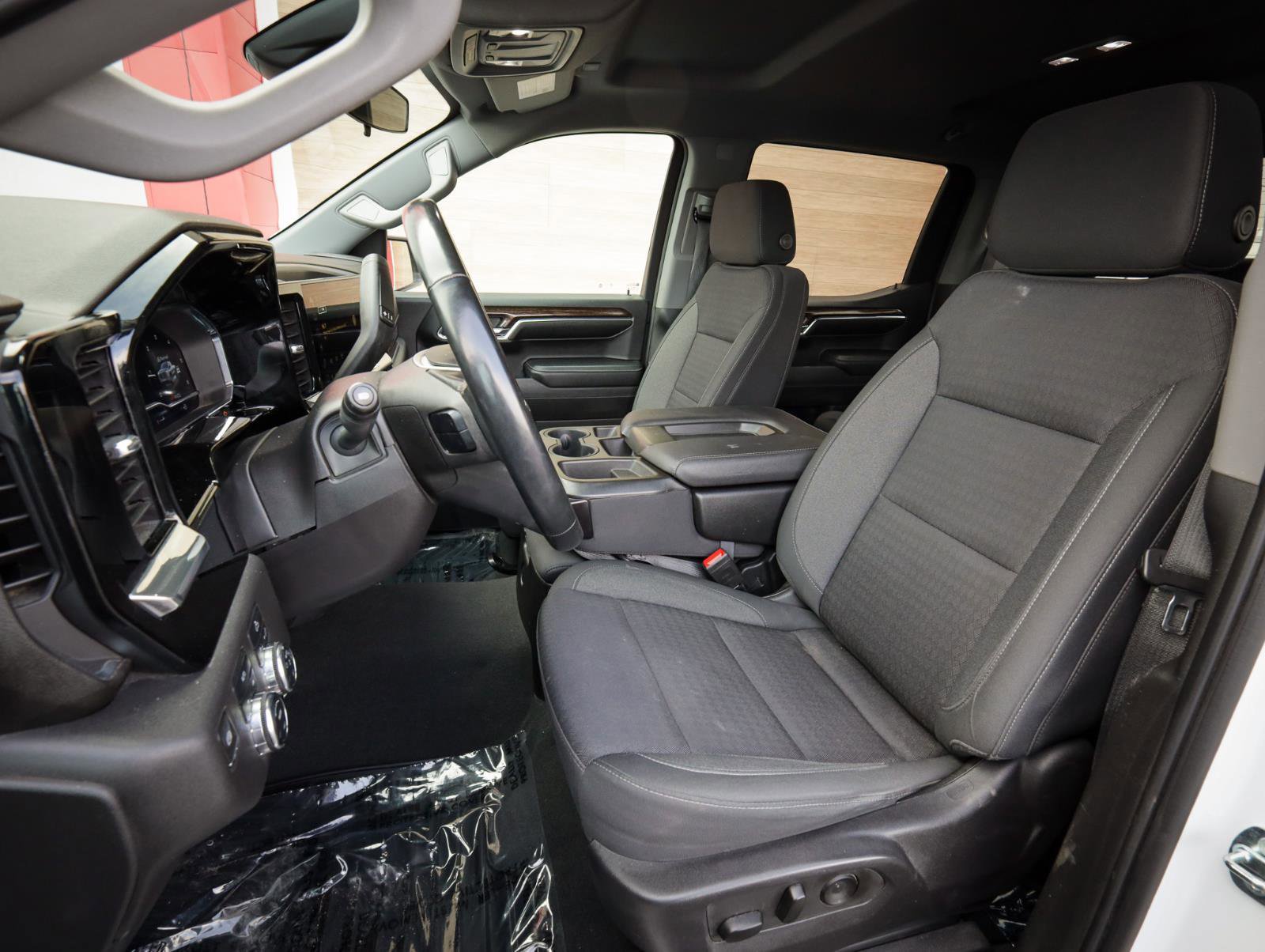 Used 2023 GMC Sierra 1500 Elevation image 13