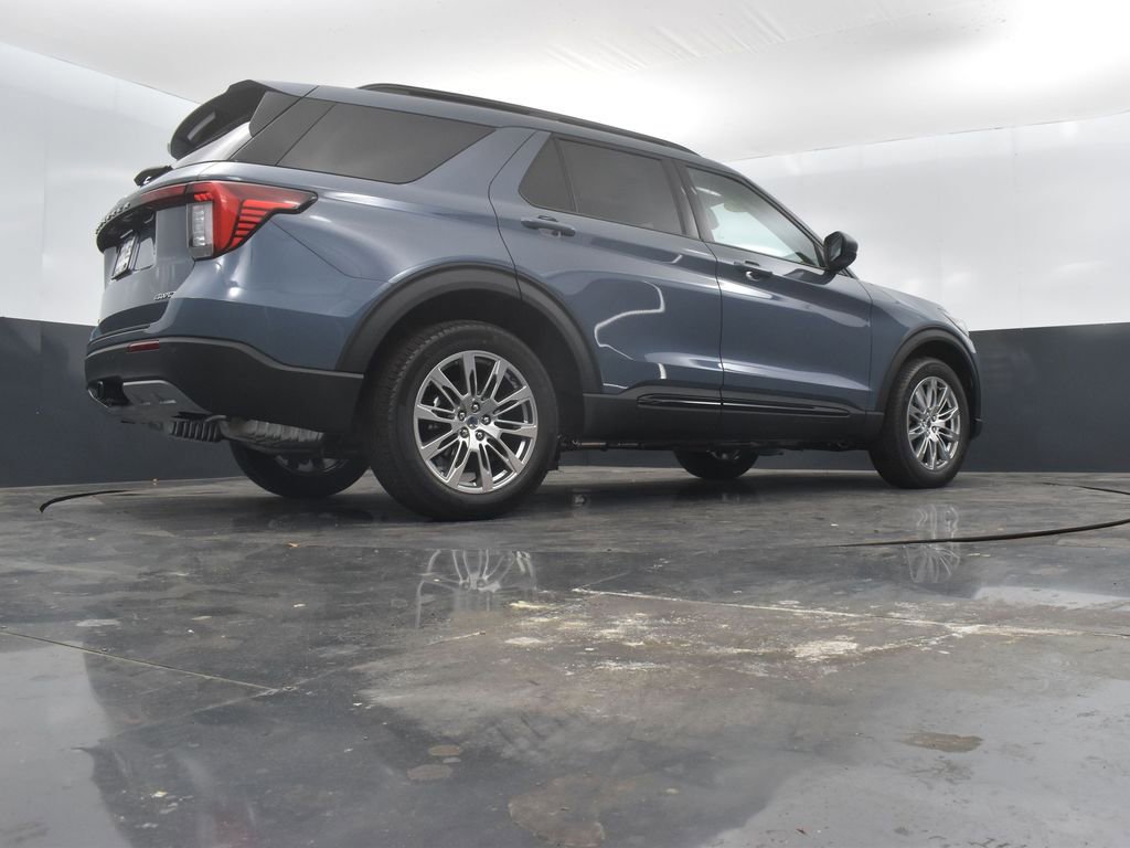 New 2026 Ford Explorer Active image 45