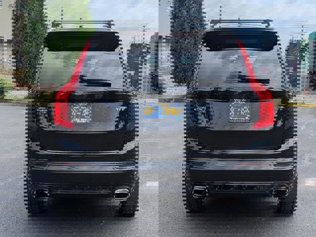 Used 2019 Volvo XC90 T8 R-Design w/ Advanced Package image 6