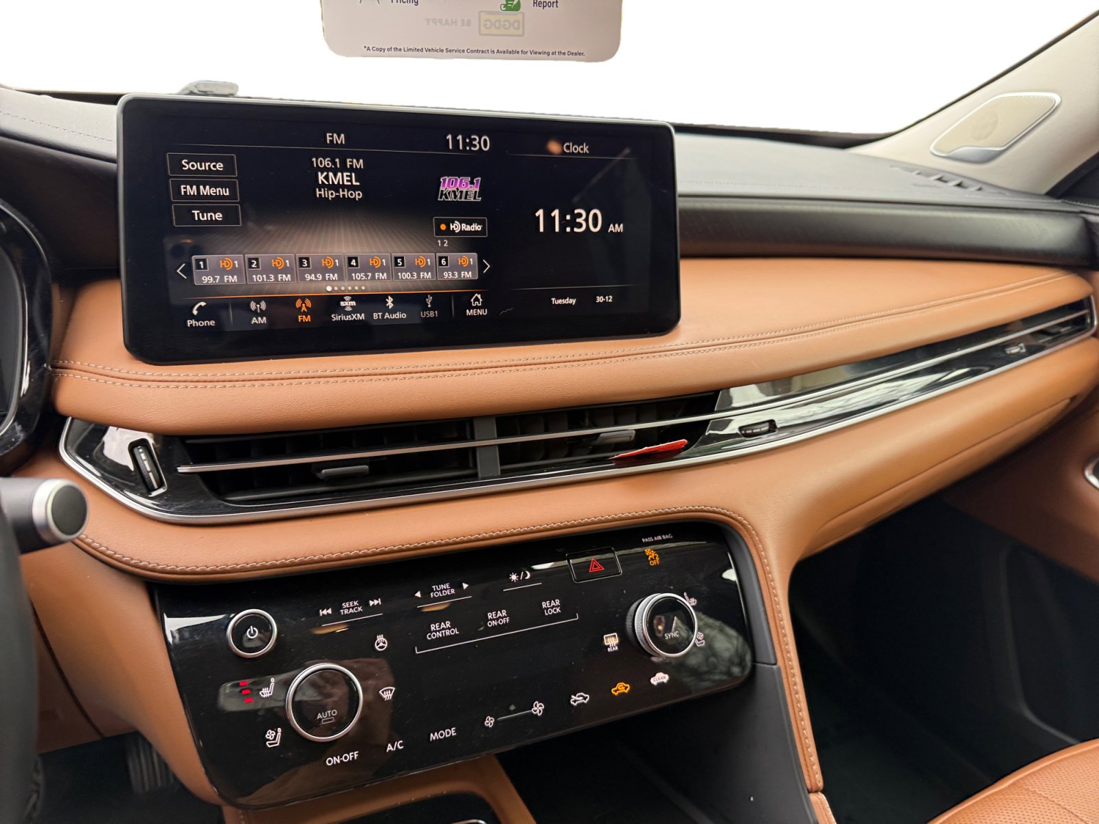 Used 2023 INFINITI QX60 Sensory w/ Vision Package image 12