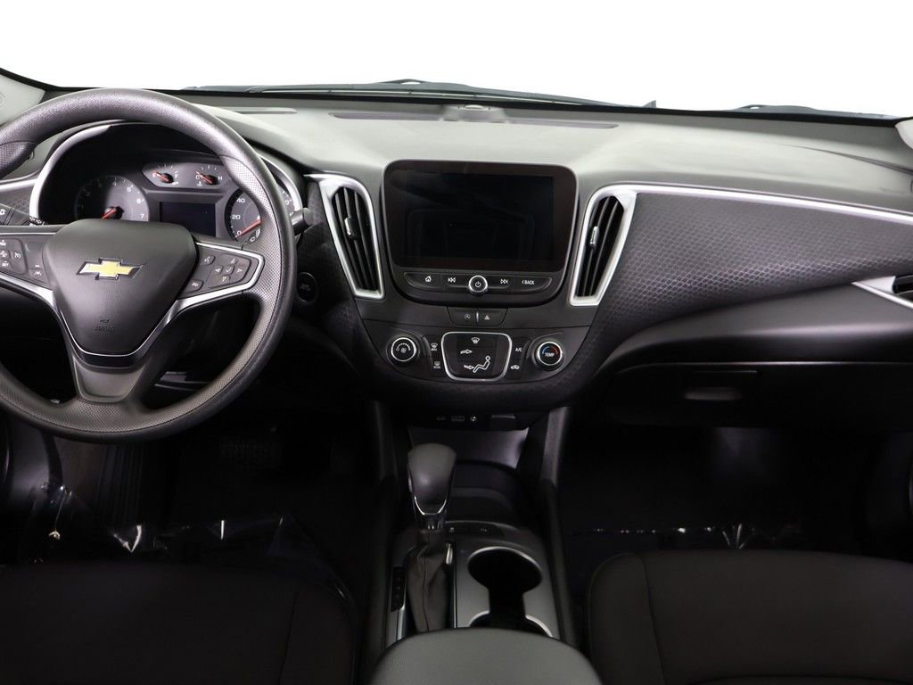 Used 2025 Chevrolet Malibu LS FWD image 33