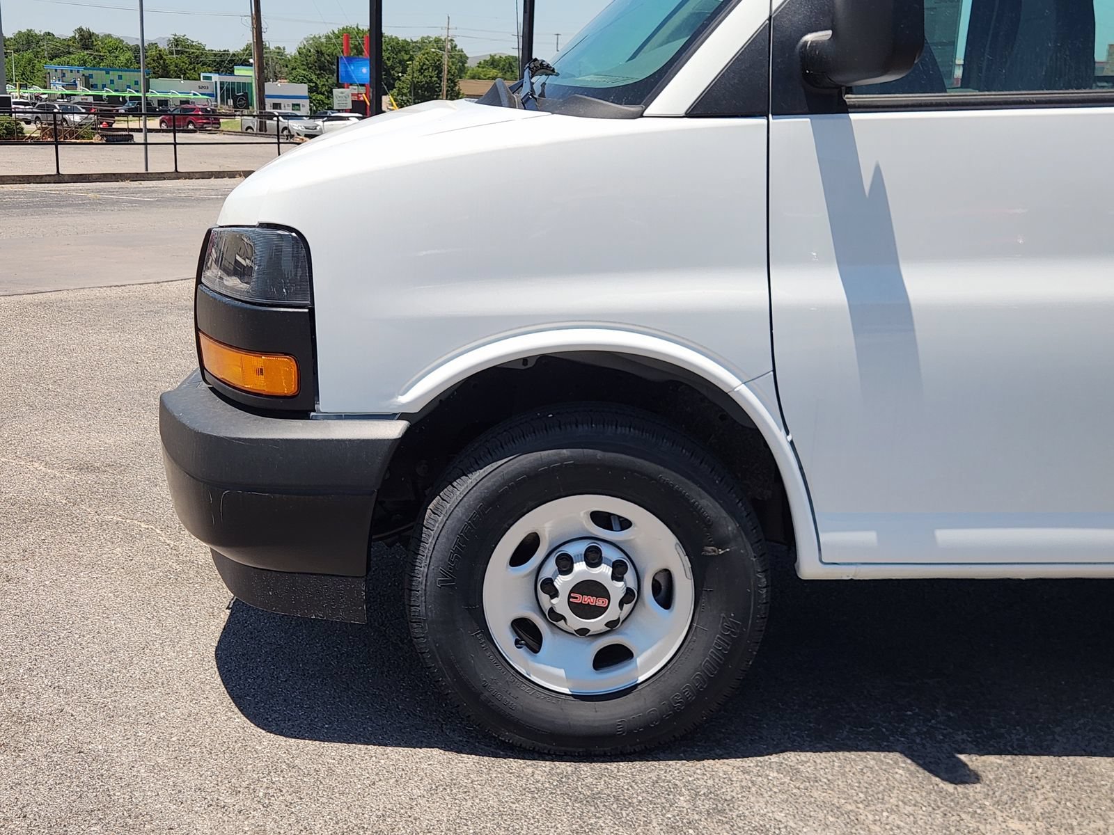 New 2026 GMC Savana 2500 w/ Driver Convenience Package RWD image 9