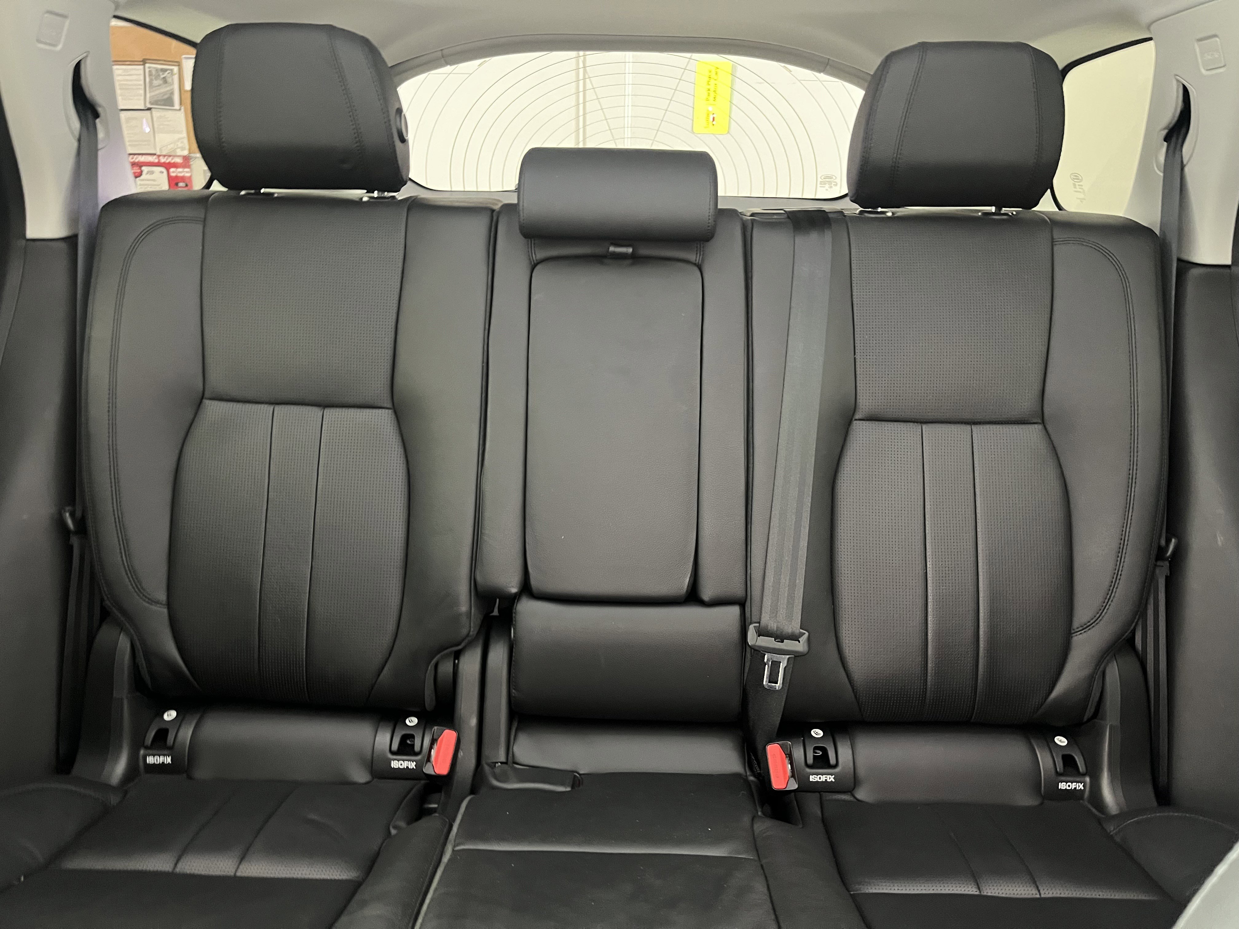 Used 2019 Land Rover Discovery Sport HSE image 23