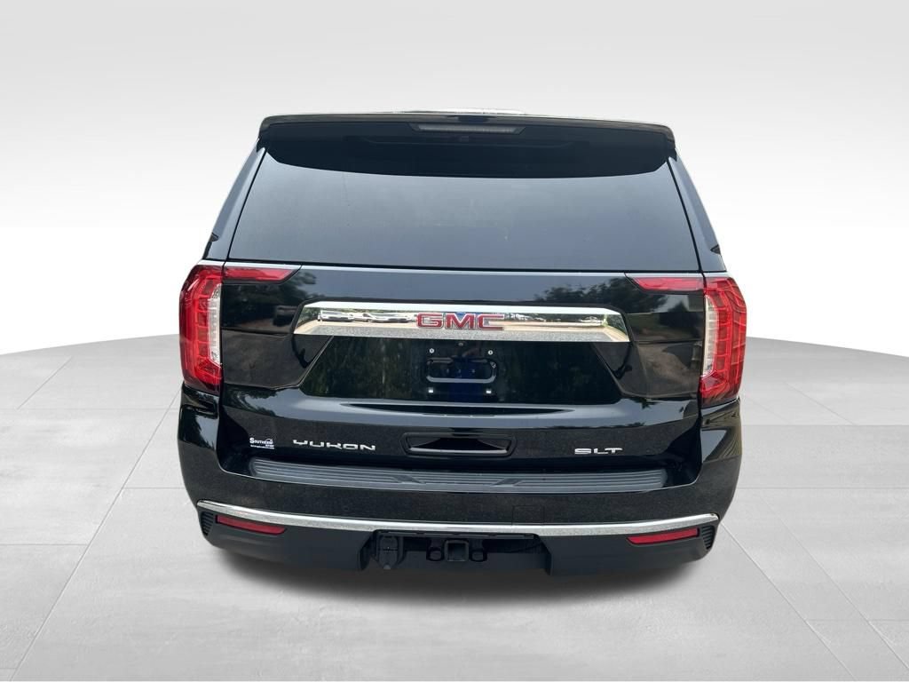 Used 2024 GMC Yukon SLT RWD image 4