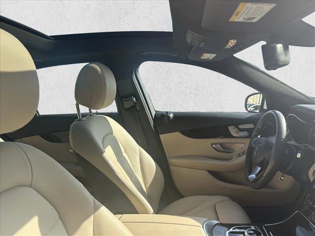 Used 2018 Mercedes-Benz C 300 4MATIC Sedan image 22