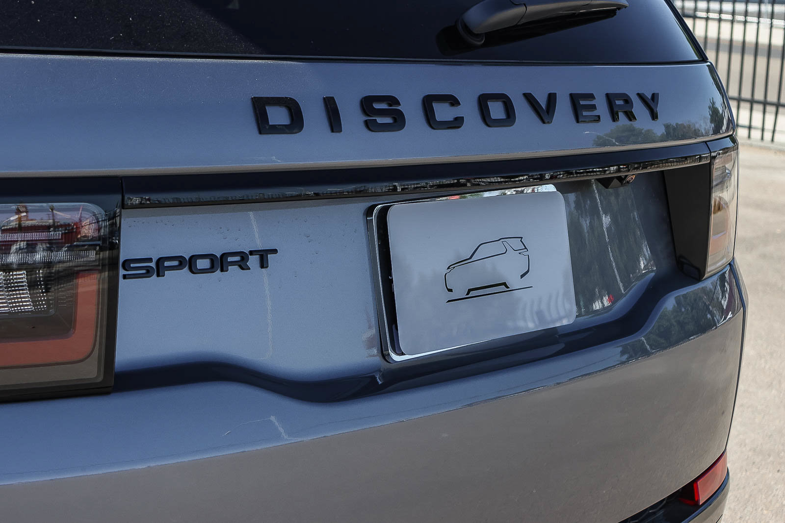 New 2026 Land Rover Discovery Sport Landmark AWD/4WD image 11