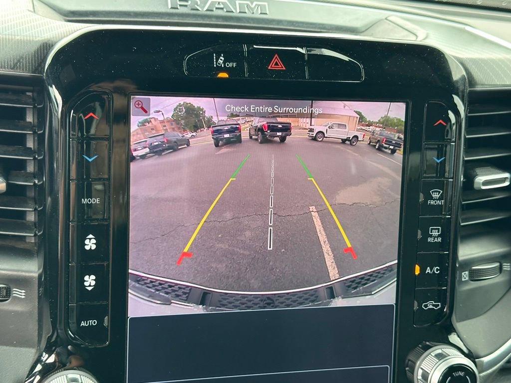Used 2025 RAM 1500 Big Horn AWD/4WD image 5