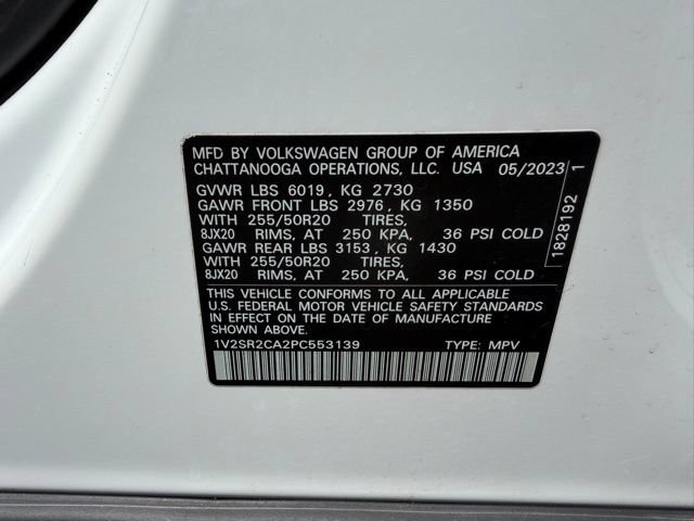 Used 2023 Volkswagen Atlas SEL R-Line AWD/4WD image 31