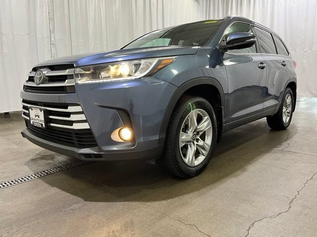 Certified 2018 Toyota Highlander Limited AWD/4WD image 26