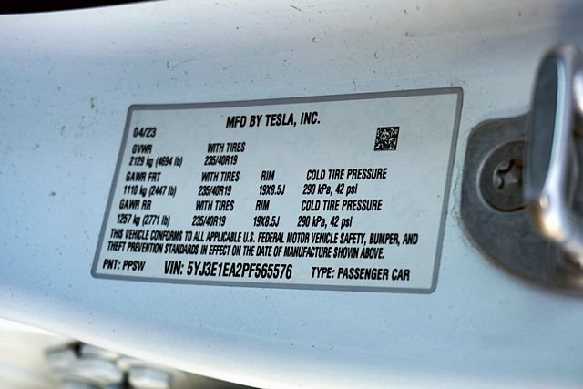 Used 2023 Tesla Model 3 Standard Range RWD image 45
