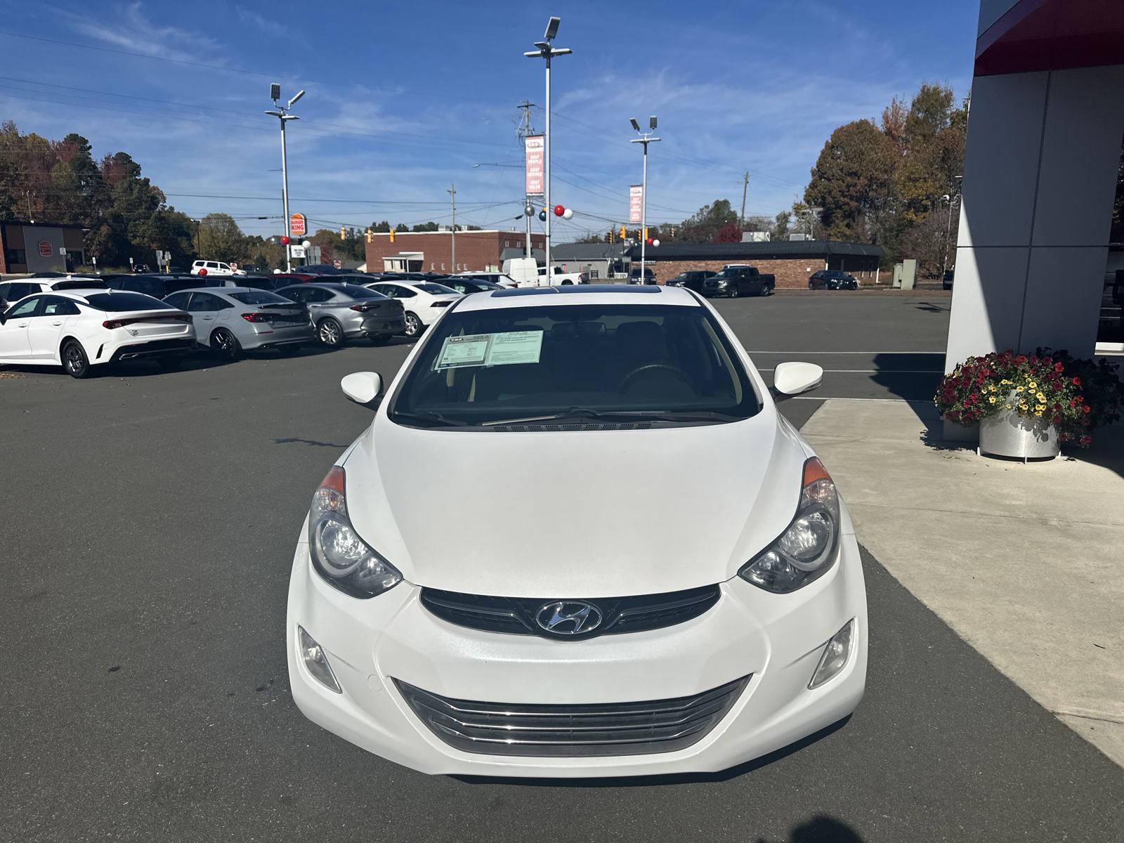 Used 2013 Hyundai Elantra Limited image 3