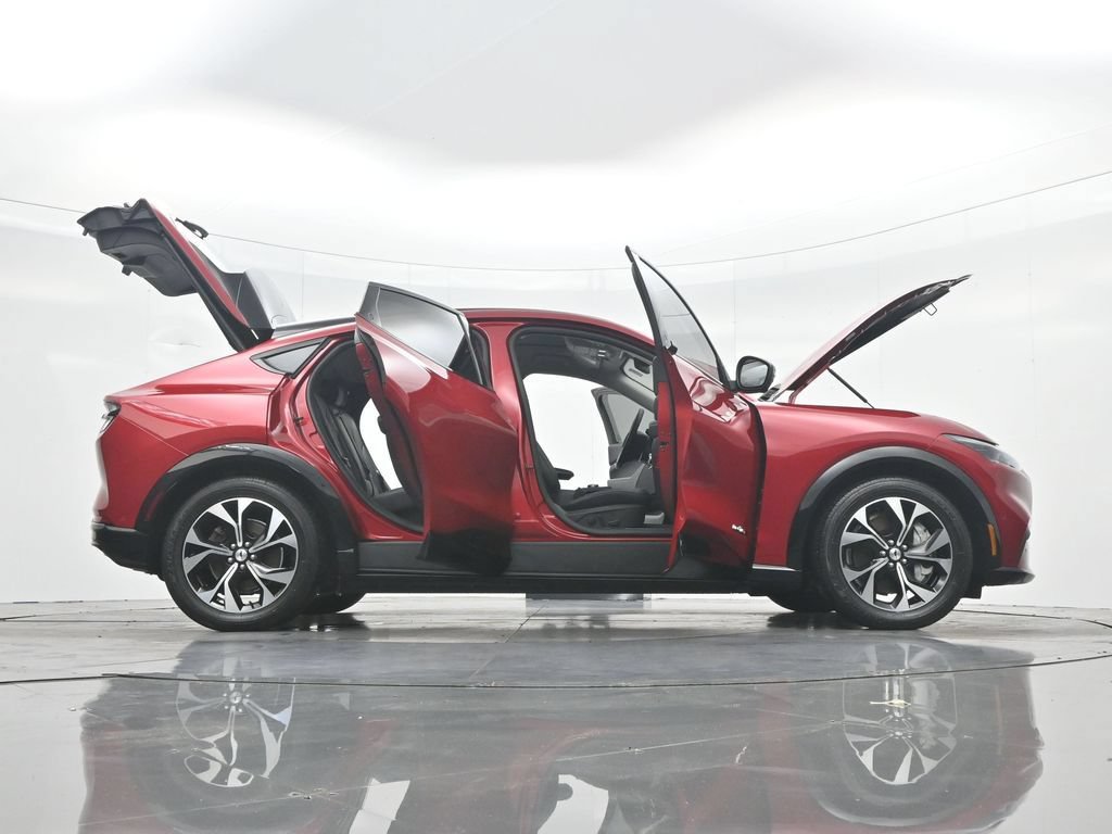 Certified 2022 Ford Mustang Mach-E Premium AWD/4WD image 45