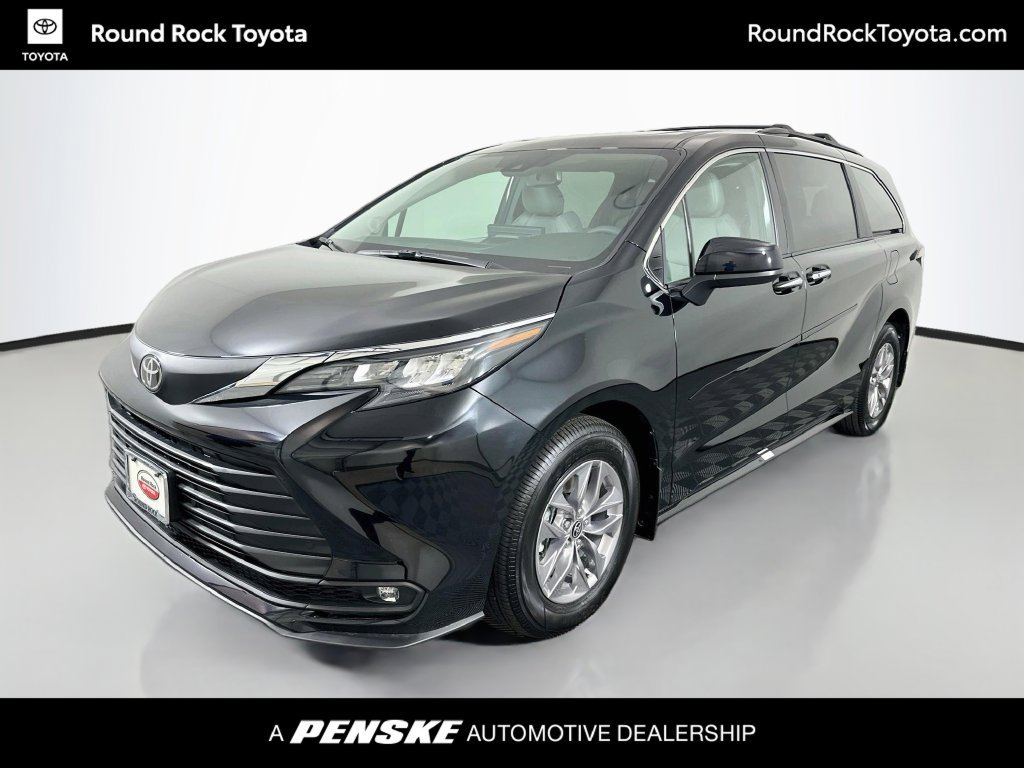Used 2026 Toyota Sienna XLE