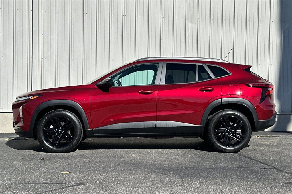 Used 2024 Chevrolet Trax ACTIV image 8