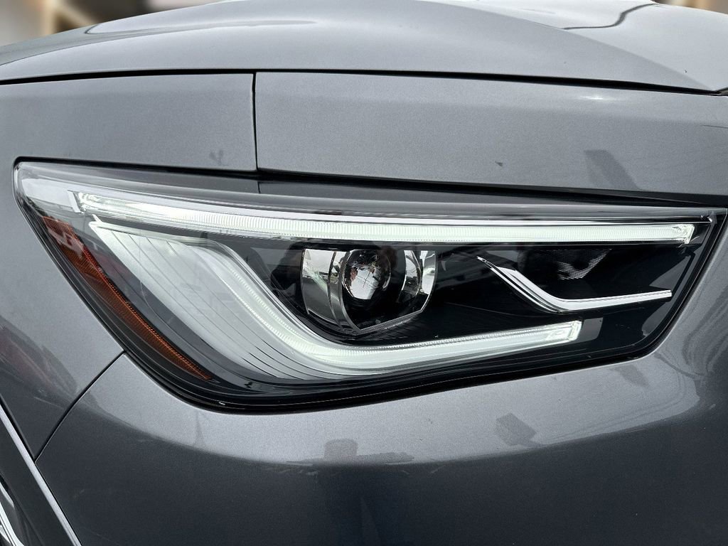 Used 2018 INFINITI QX80 2WD w/ Driver Assistance Package image 10