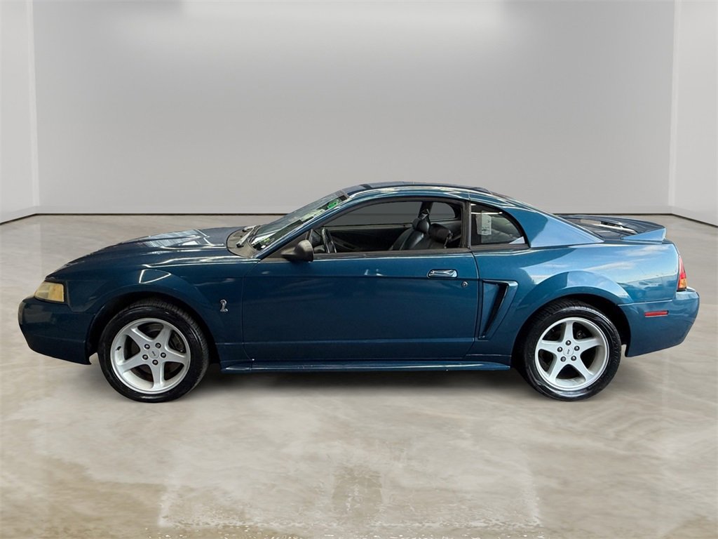 Used 1999 Ford Mustang Cobra image 2