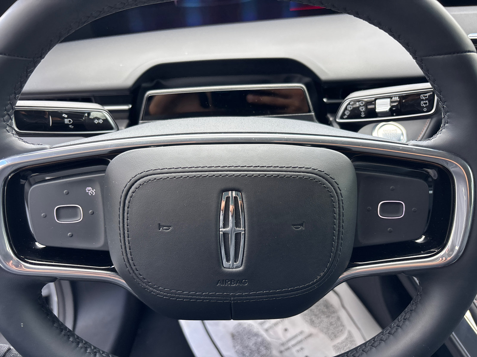 New 2026 Lincoln Nautilus Premier w/ Jet Appearance Package AWD/4WD image 16