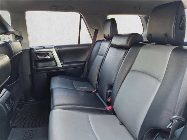 Used 2020 Toyota 4Runner SR5 Premium AWD/4WD image 18