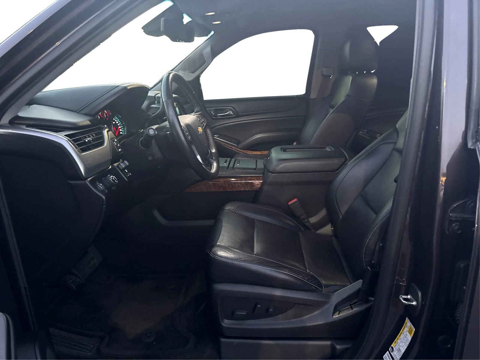 Used 2016 Chevrolet Tahoe LTZ RWD image 9