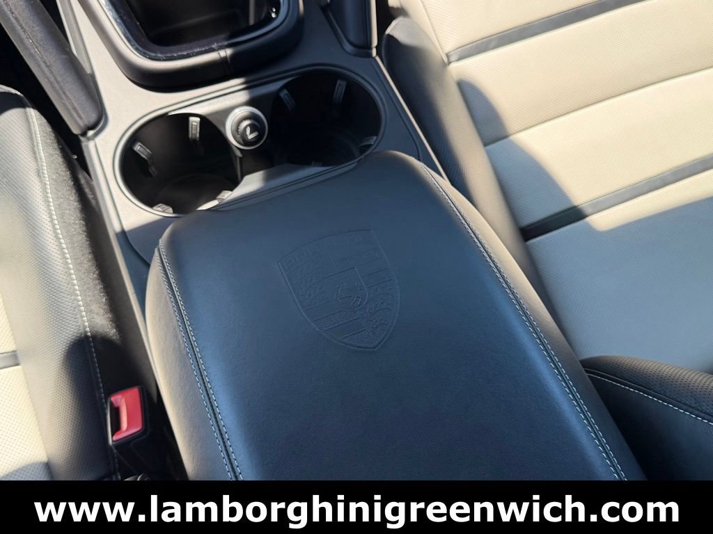 Used 2024 Porsche Cayenne Turbo GT AWD/4WD image 39