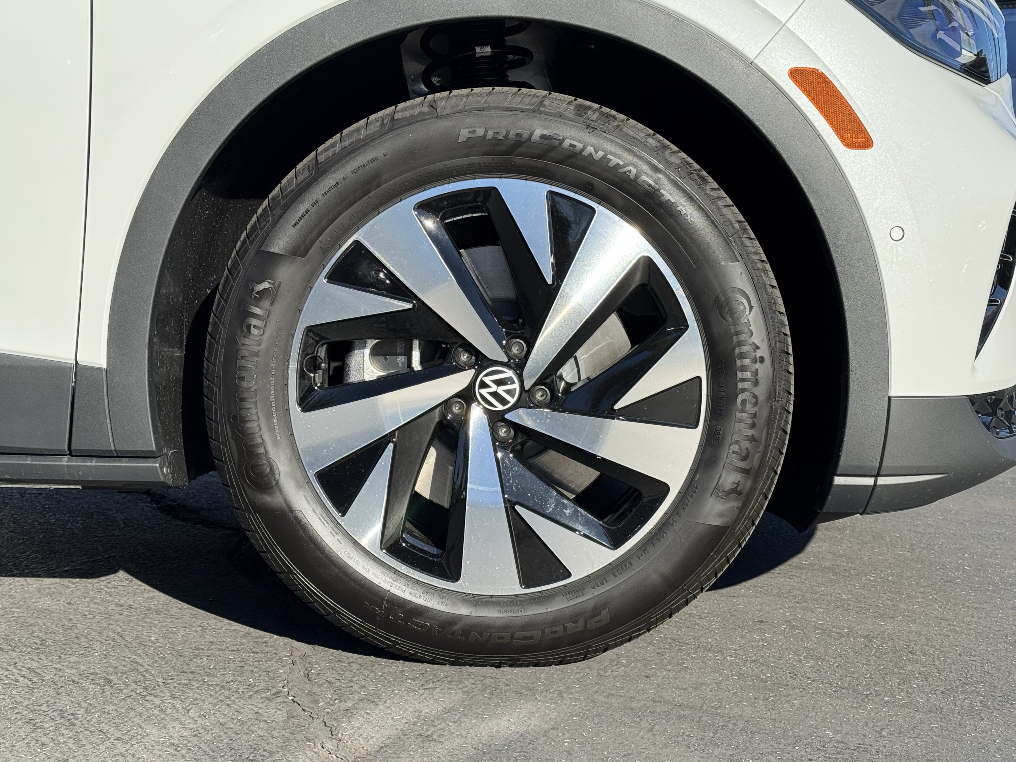 New 2026 Volkswagen ID.4 Pro RWD image 12