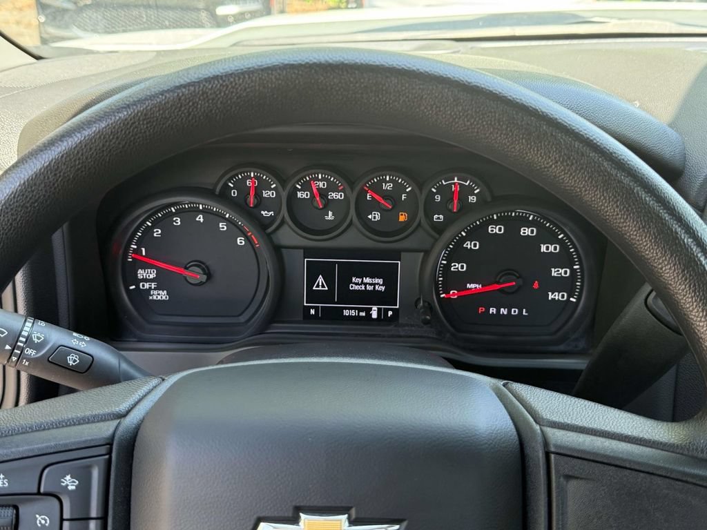 Used 2025 Chevrolet Silverado 1500 W/T RWD image 15