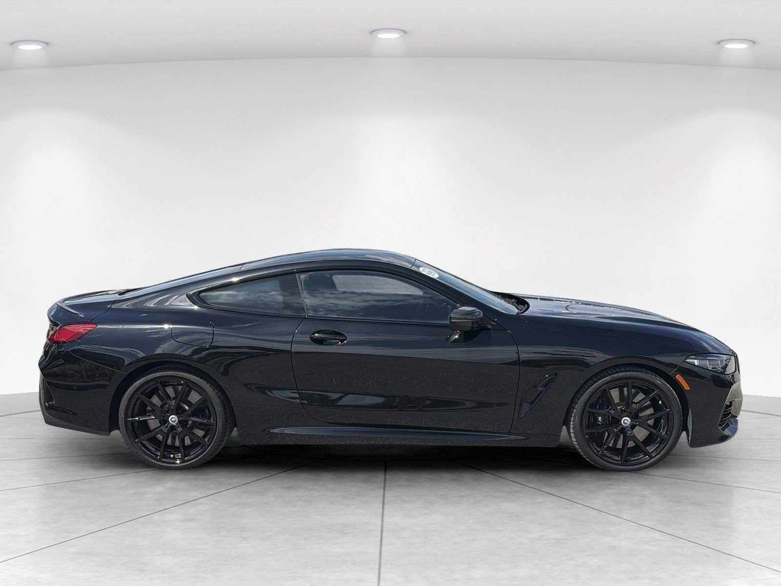 Certified 2023 BMW M850i xDrive Coupe w/ M Carbon Exterior Package AWD/4WD image 3
